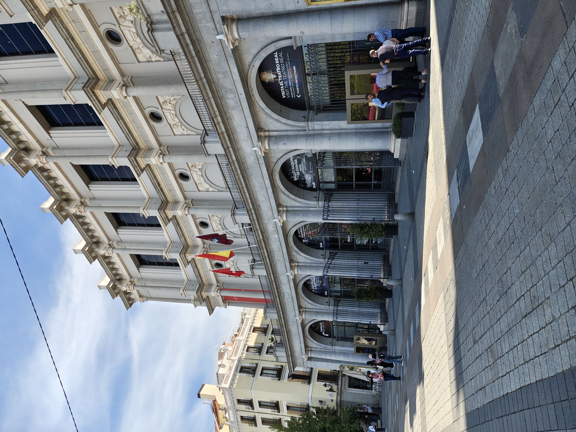 La Lonja La Mar Raw Bar Madrid Spain 2