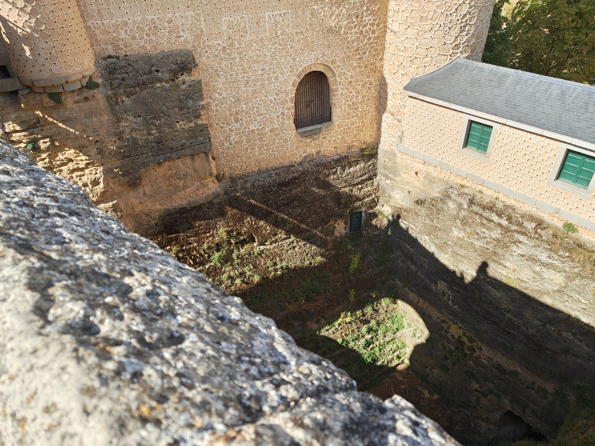 Paseo Del Valle Del Clamores Segovia Spain 9