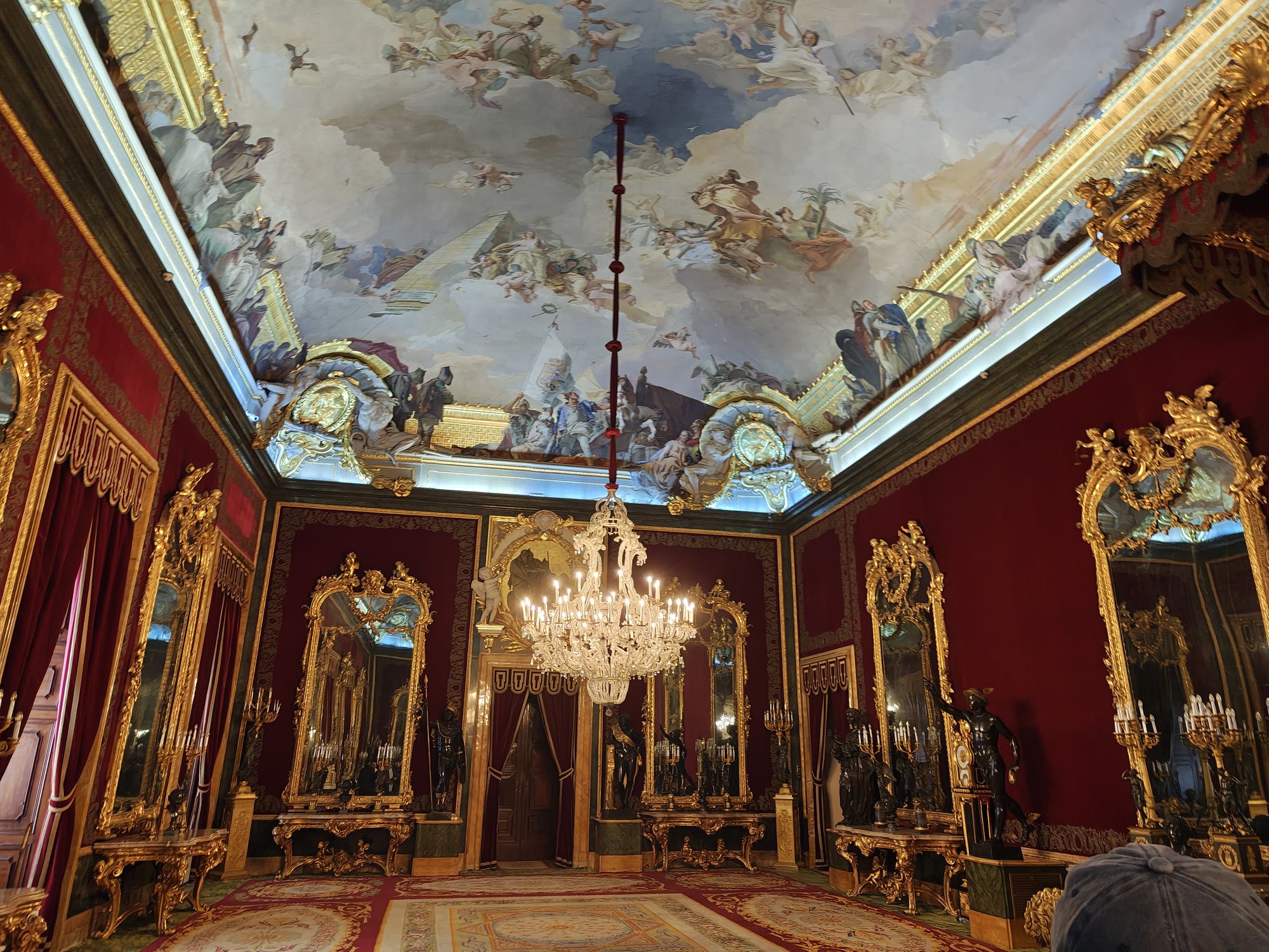 Plaza De La Armería Madrid Spain 11