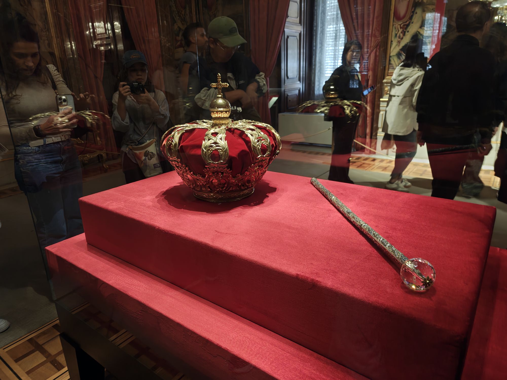 Plaza De La Armería Madrid Spain 25