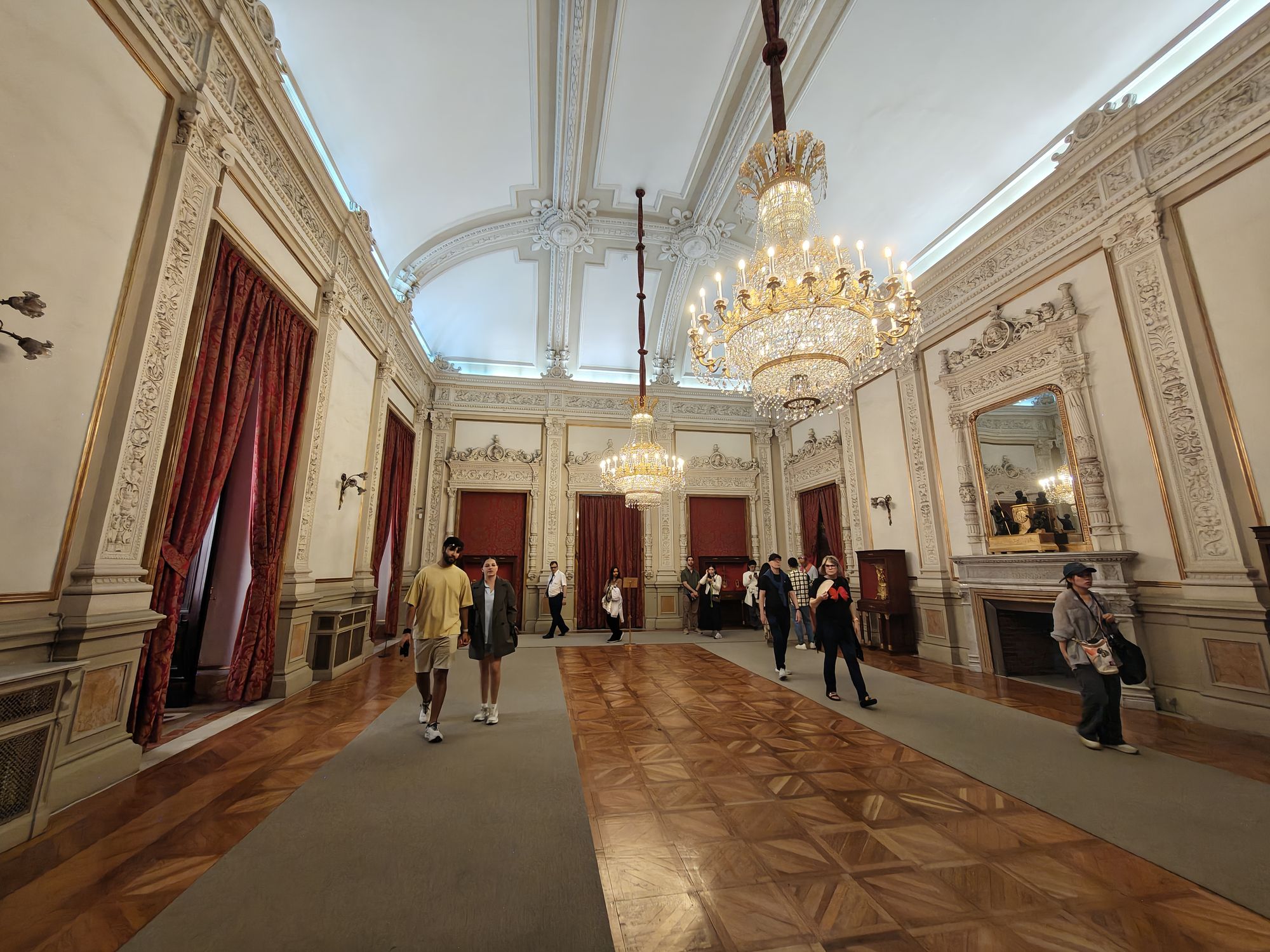 Plaza De La Armería Madrid Spain 82