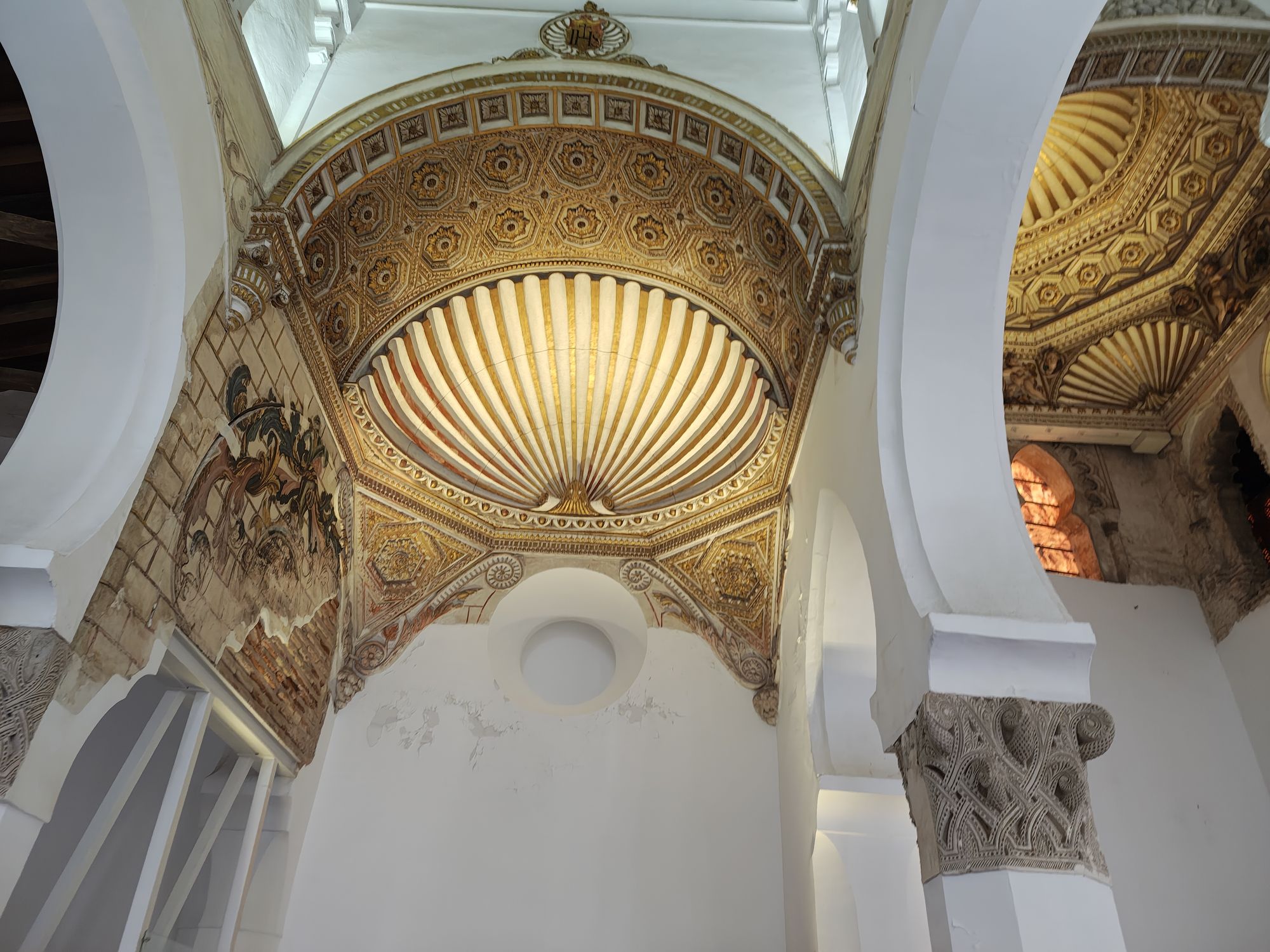 Sinagoga De Santa María La Blanca Toledo Spain 11